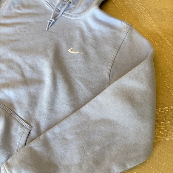 Nike Women's Periwinkle Hoodie XL - Picture 3 of 7